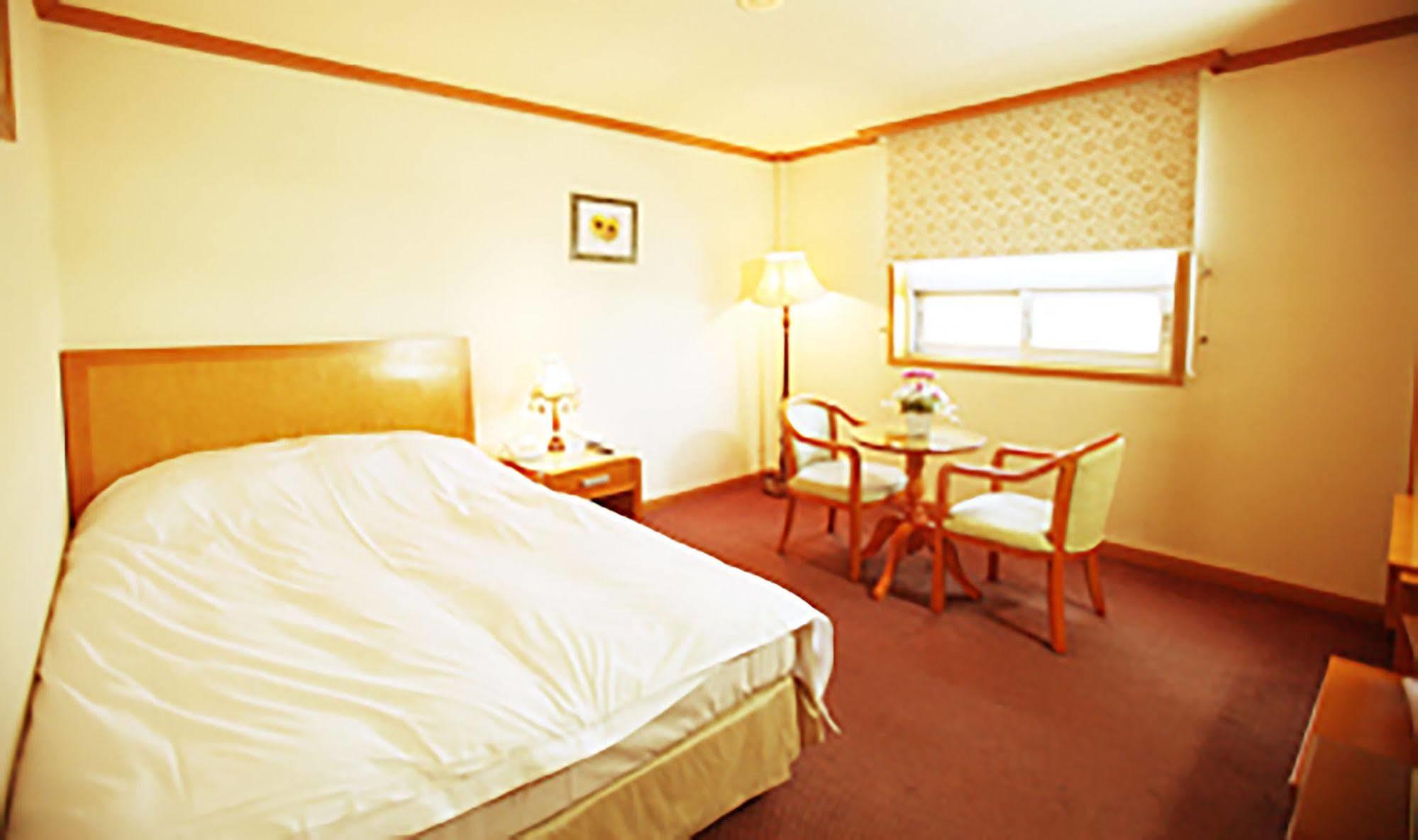 Suncheon Royal Tourist Hotel 外观 照片